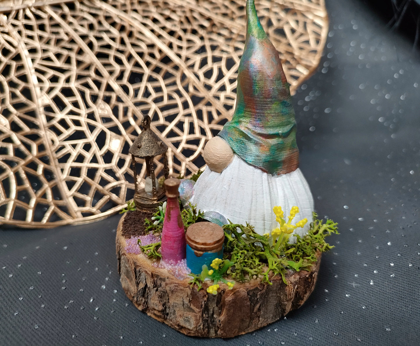 Diorama gnome de printemps