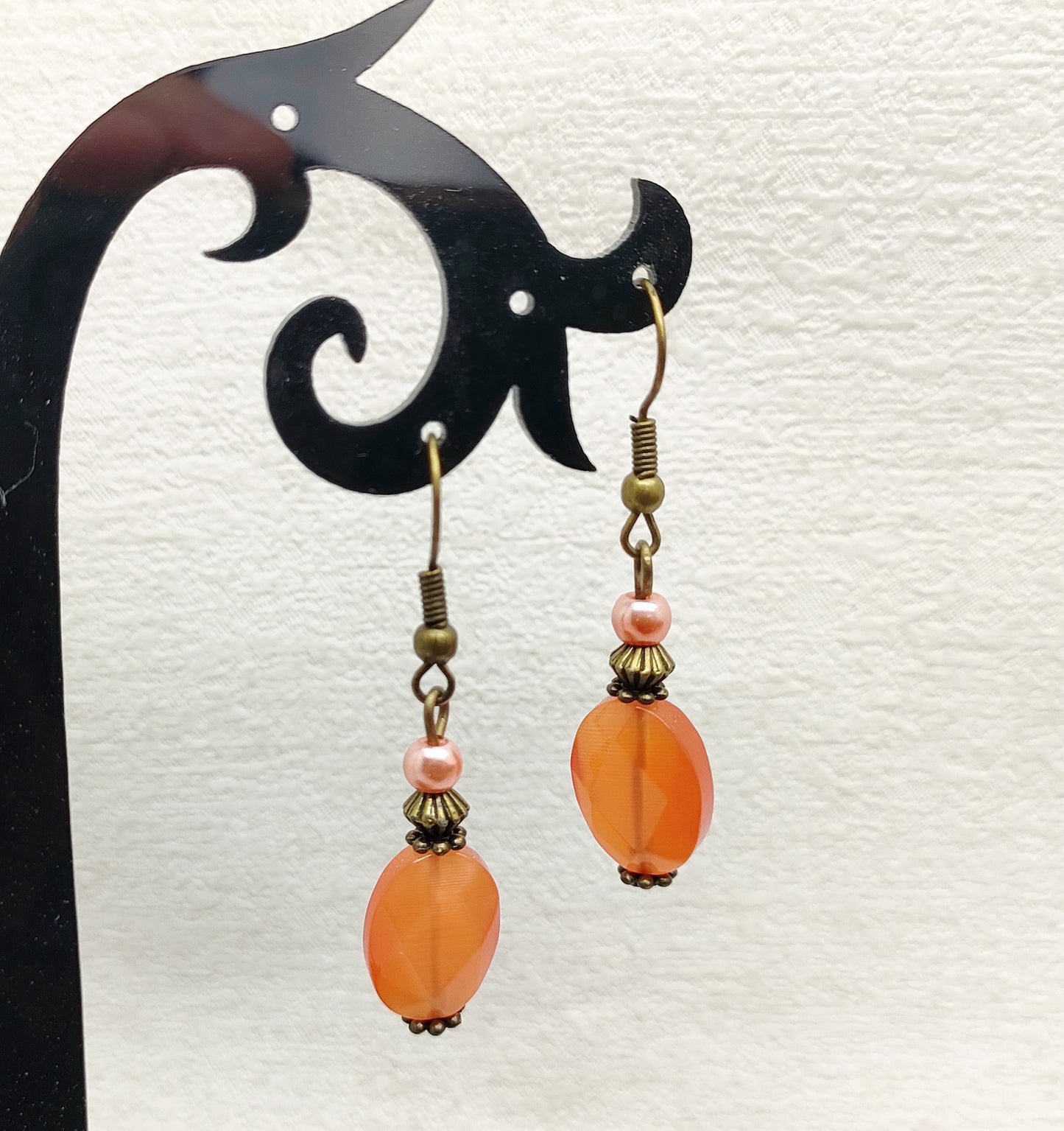 Boucles perles oranges